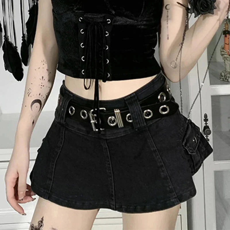 Harajuku Y2k Denim Skirt Dark Gothic Streetwear Mini Skirt with Skull Belt Mall Goth Punk Grunge Emo Clubwear