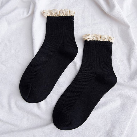 Frilly Lace Socks