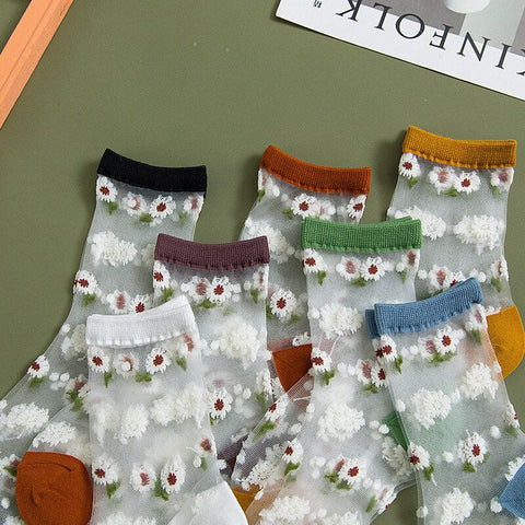 Sheer Daisy Socks