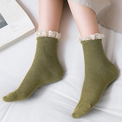 Frilly Lace Socks