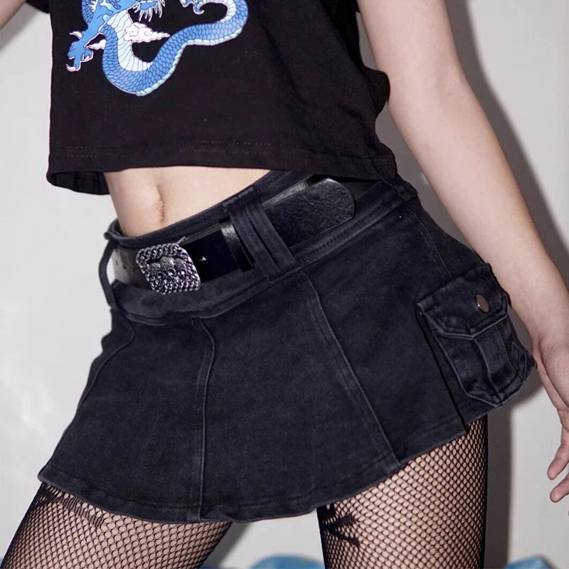Harajuku Y2k Denim Skirt Dark Gothic Streetwear Mini Skirt with Skull Belt Mall Goth Punk Grunge Emo Clubwear