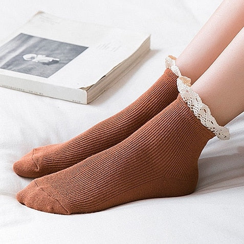 Frilly Lace Socks