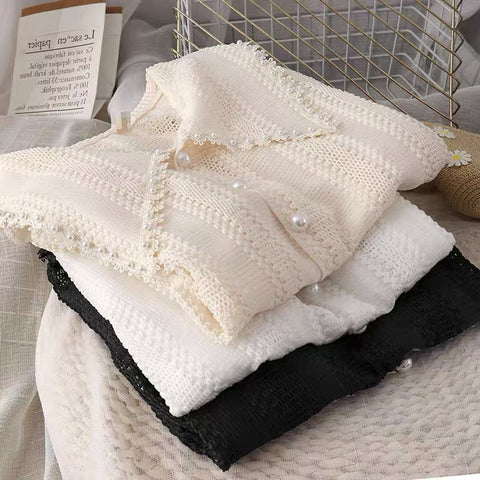 Spitzenhemd mit spitzem Kragen und Knopfleiste