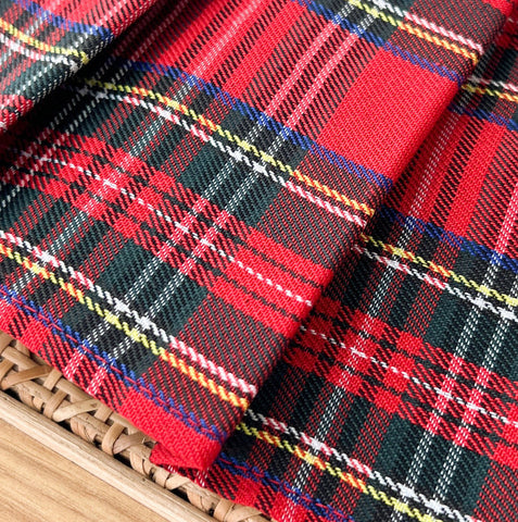 Tennisrock mit festlichem Karomuster