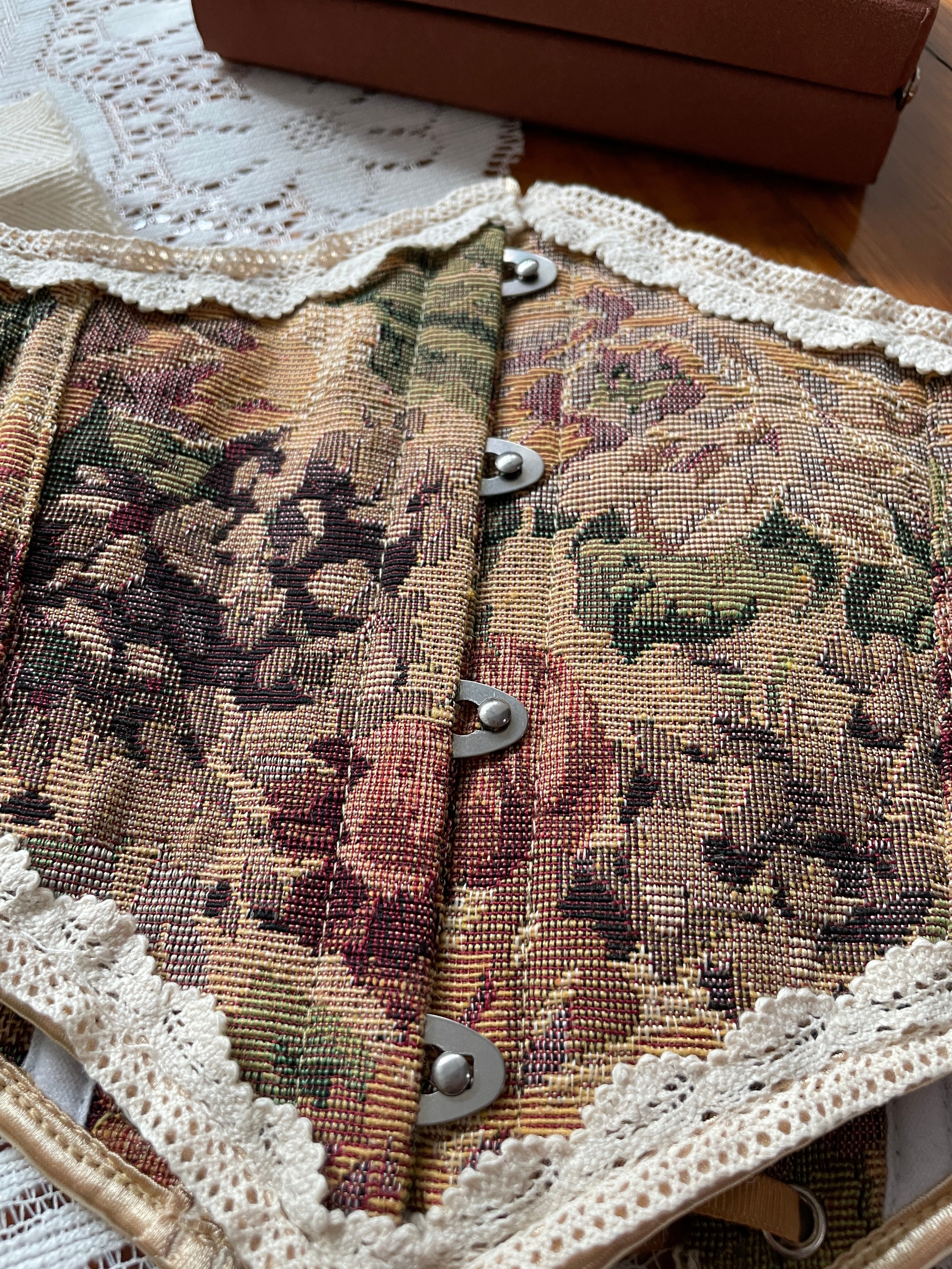 Rustic Floral Waist Corset