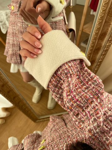 Vestido corto de tweed a cuadros coqueto