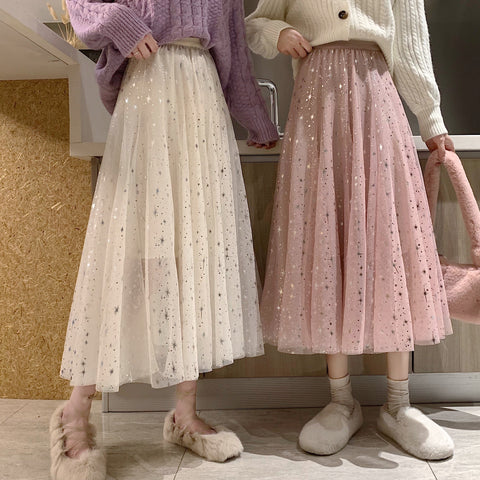 Tüllrock mit funkelnden Sternen