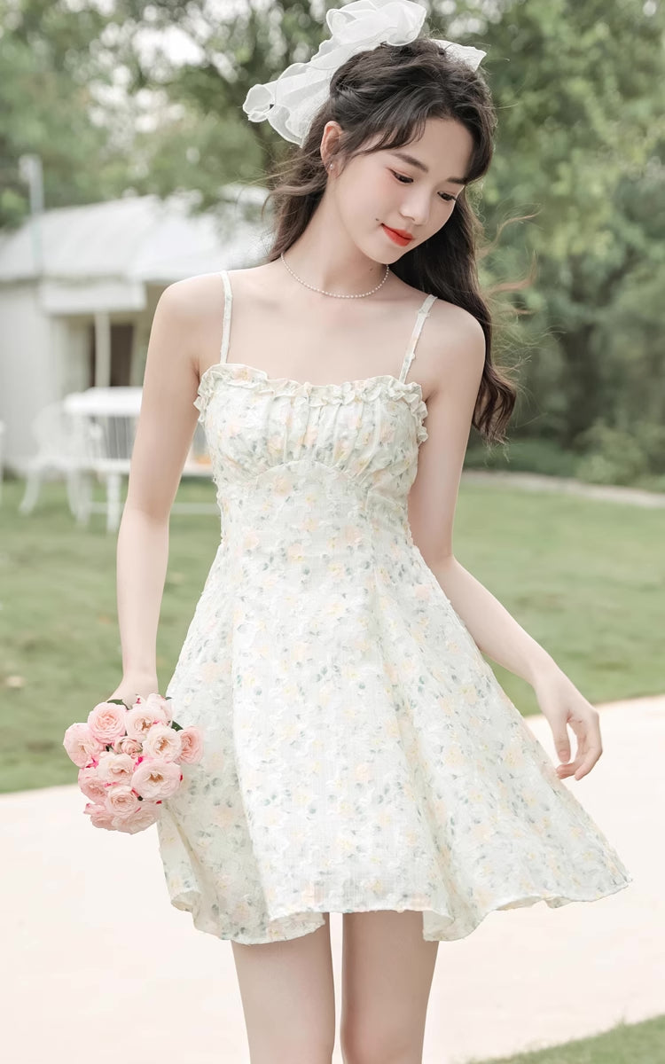 Vestido mini de tirantes con rosa descolorido