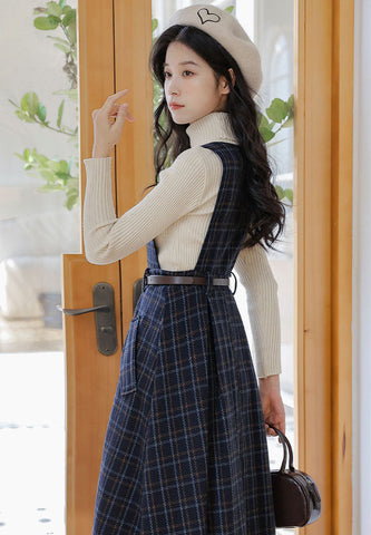 Vestido estilo pichi a cuadros con botones
