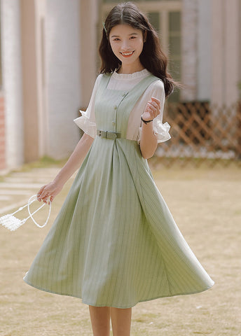 Vestido estilo pichi de rayas pastel