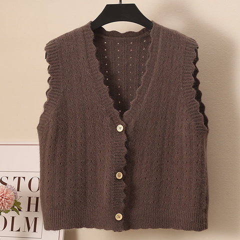 Scallop Trim Vest