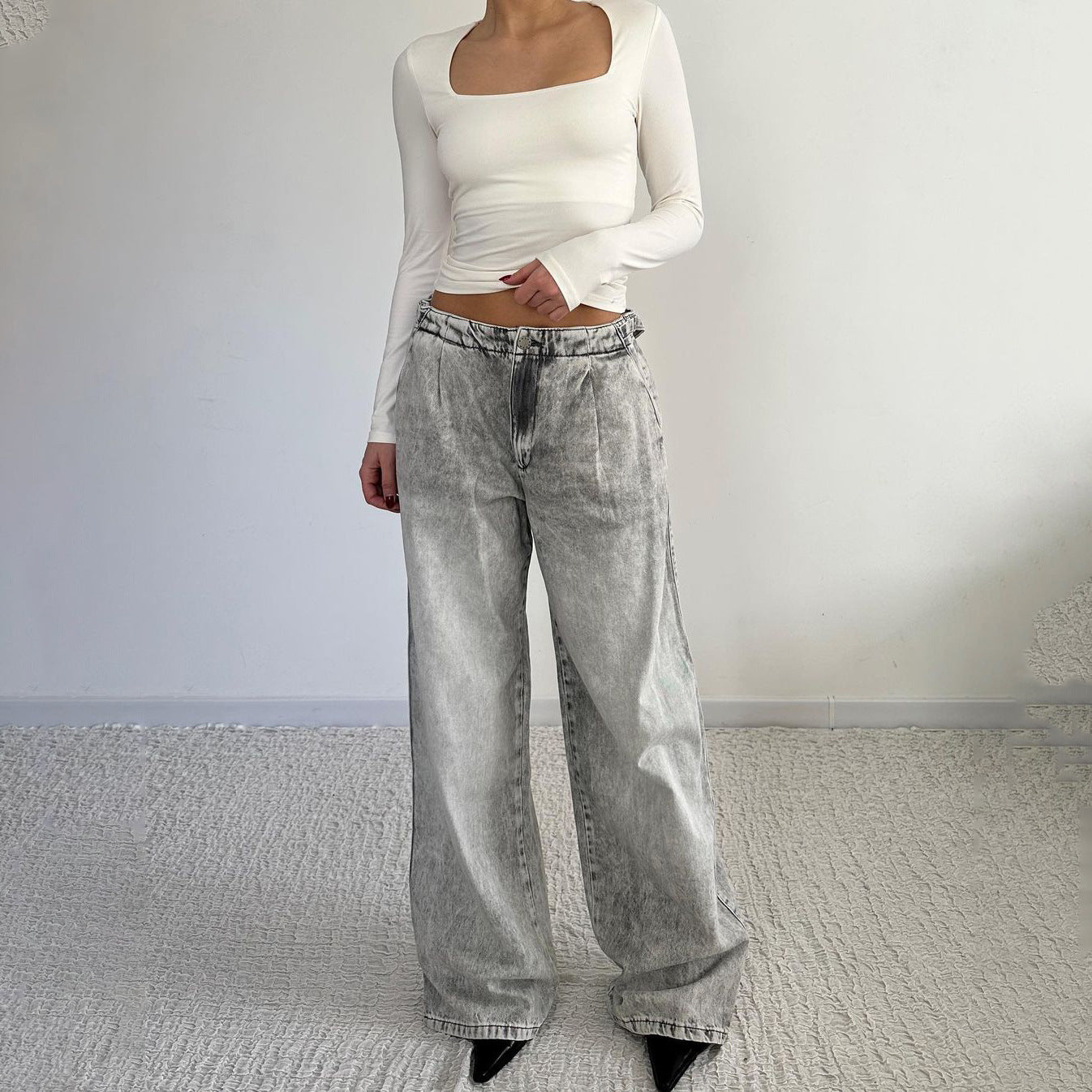 Distressed Vintage Washed Wide-Leg Jeans