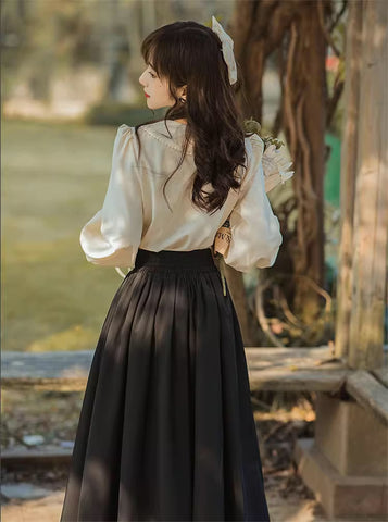 Conjunto de blusa y falda Evergarden