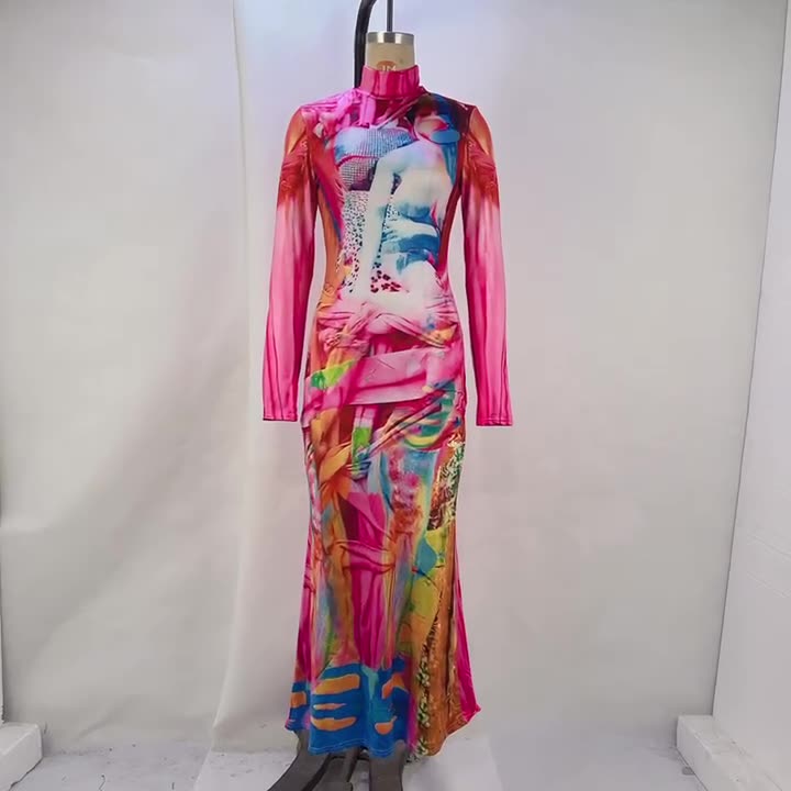 Figurbetontes Maxikleid mit Graffiti-Print