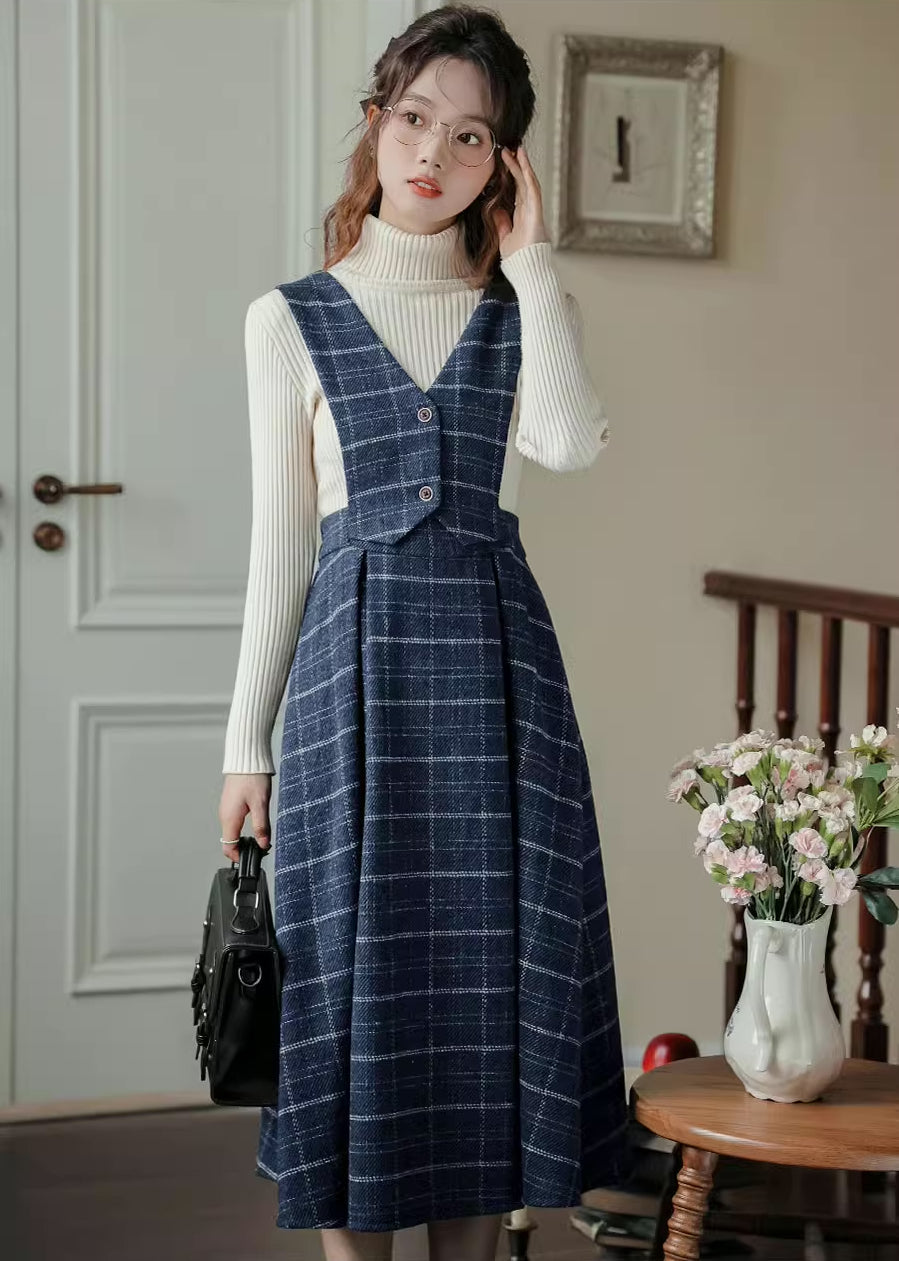 Vestido tipo pichi con chaleco a cuadros