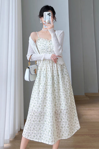 Vestido camisola con cordones y estampado floral de primavera