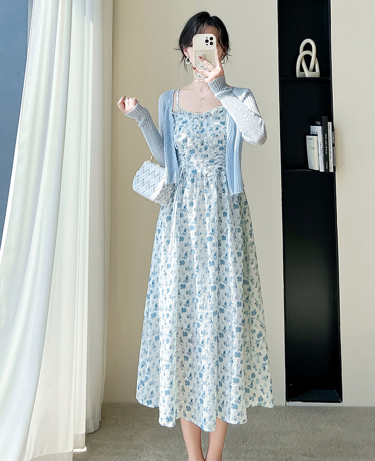 Vestido camisola con cordones y flores de mayo