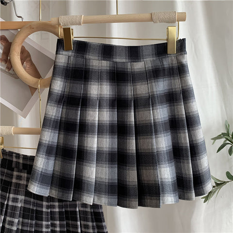 Mehrfarbig karierter Tennisrock