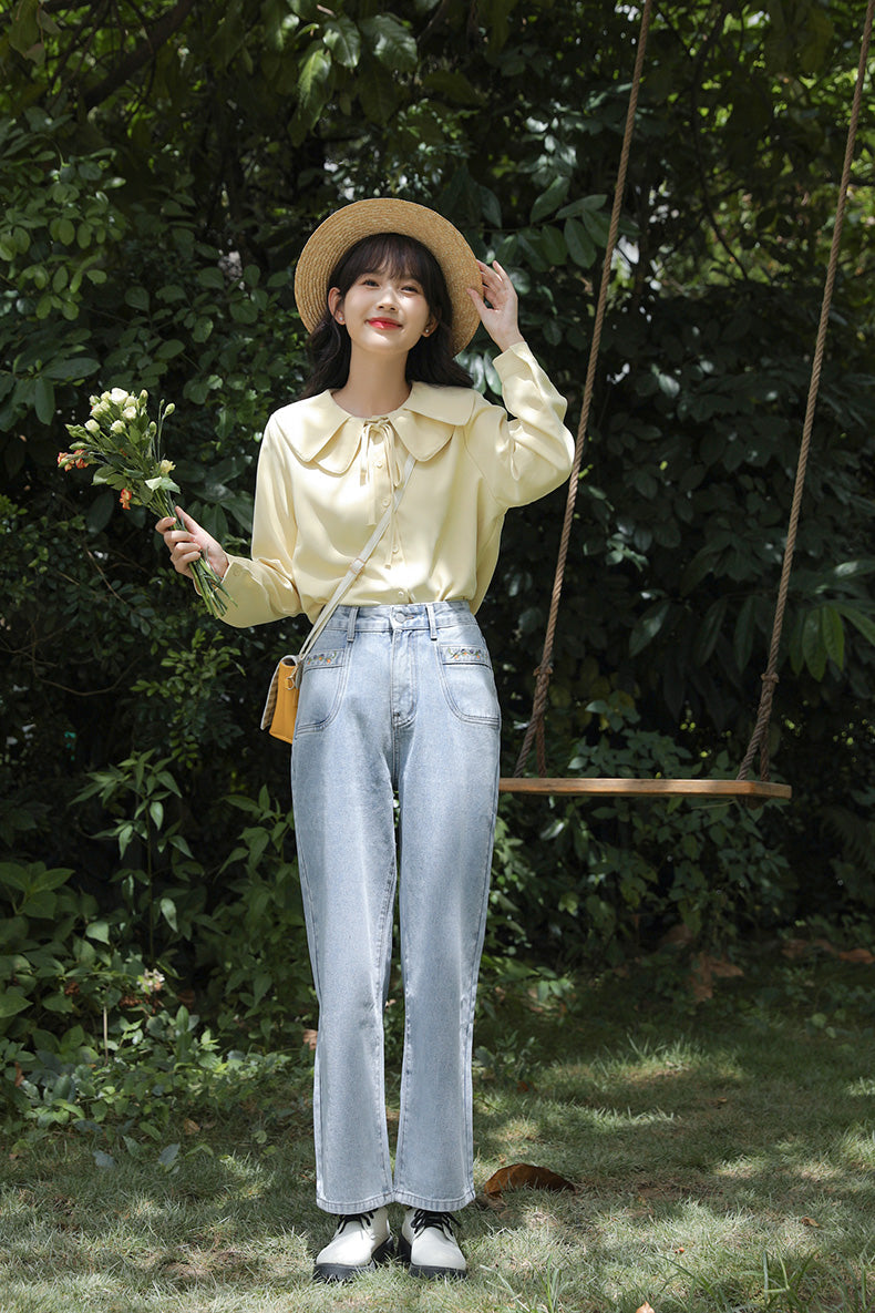 Embroidered Flower Vines Jeans