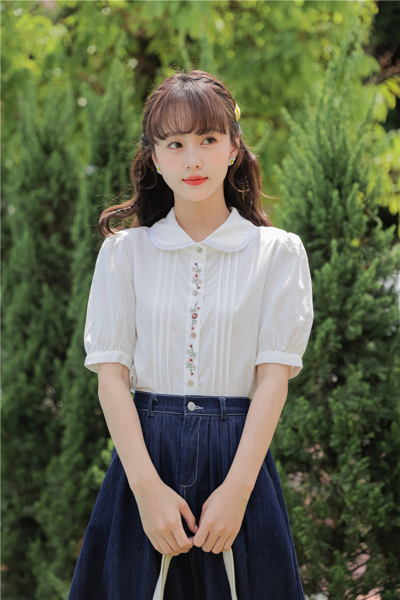 Little Floral Embroidered Blouse