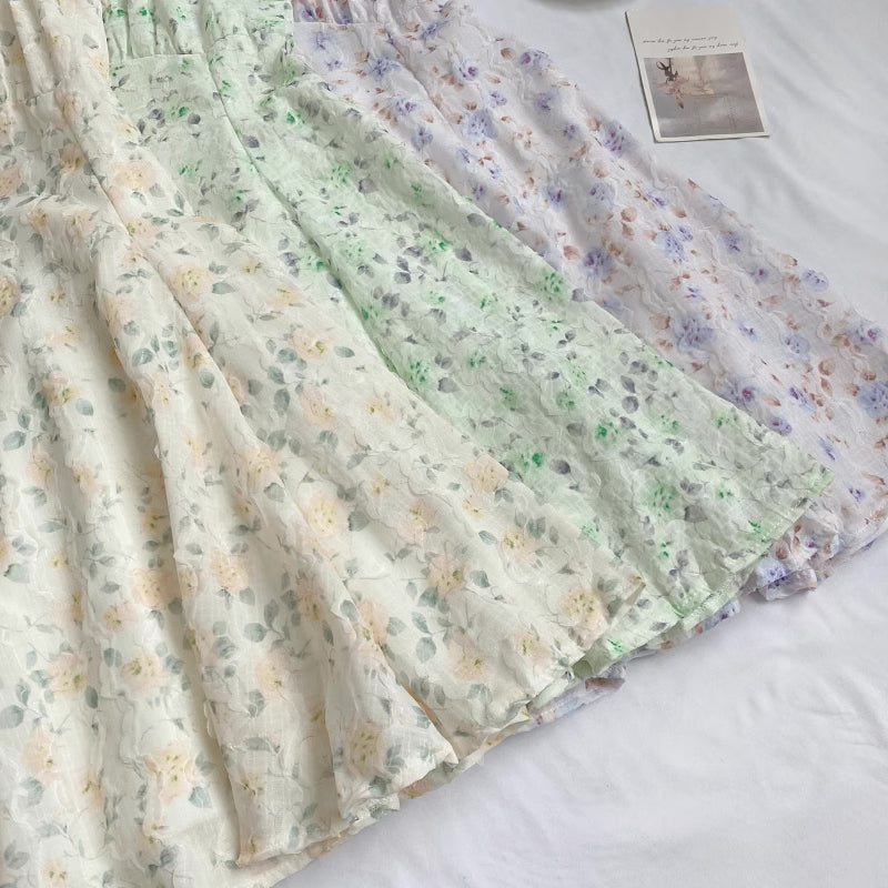 Vestido mini de tirantes con rosa descolorido