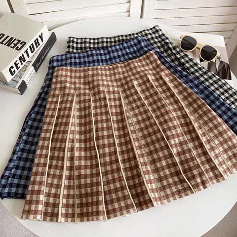 Faltenrock aus Gingham-Strick