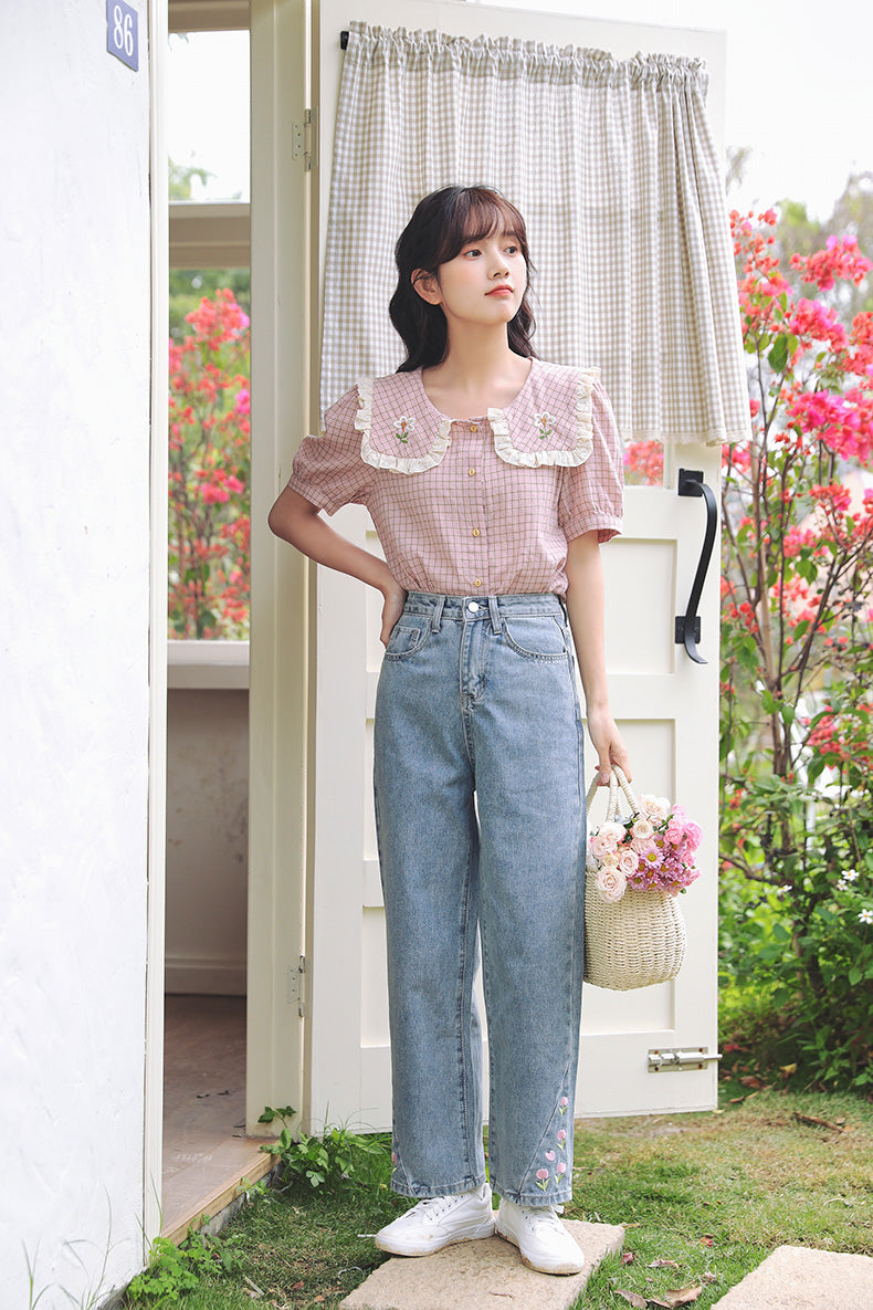 Blusa a cuadros con flores de cabaña