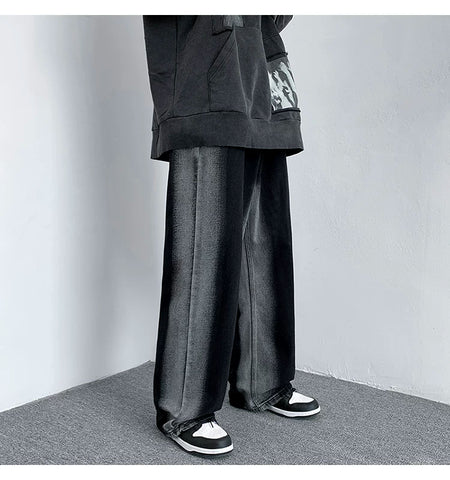 Baggy-Boyfriendjeans im Batik-Look