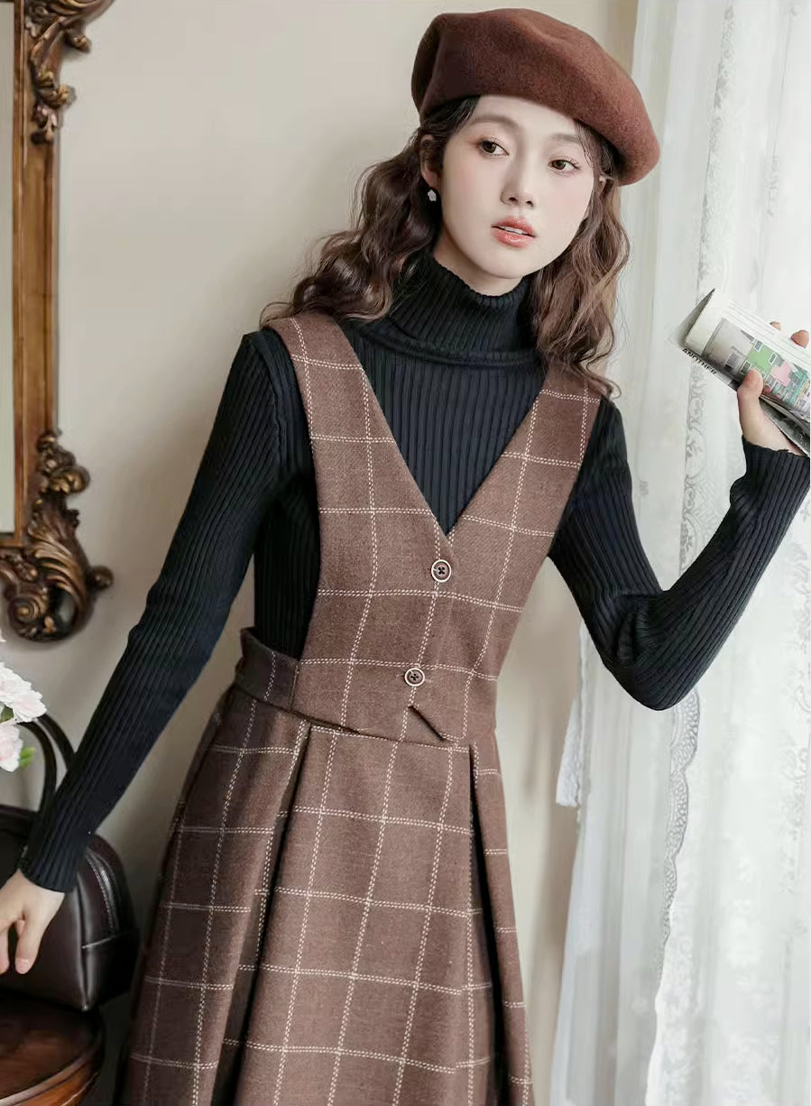 Vestido tipo pichi con chaleco a cuadros