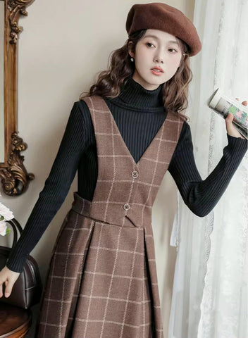Vestido tipo pichi con chaleco a cuadros