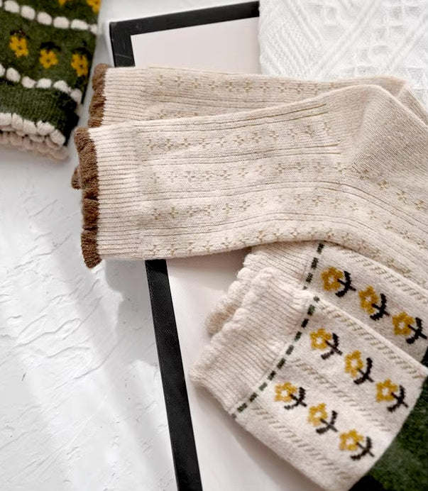 Rustic Daisy Wool Socks