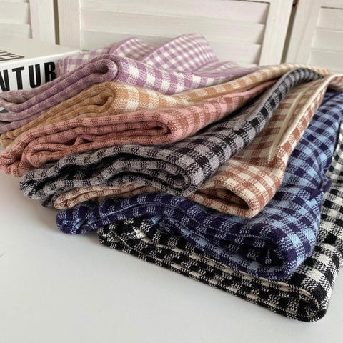 Faltenrock aus Gingham-Strick