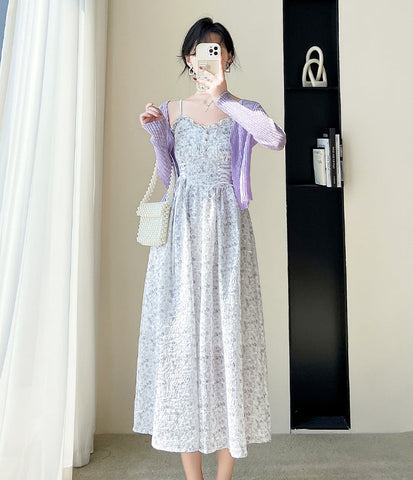 Vestido camisola con cordones y flores de mayo