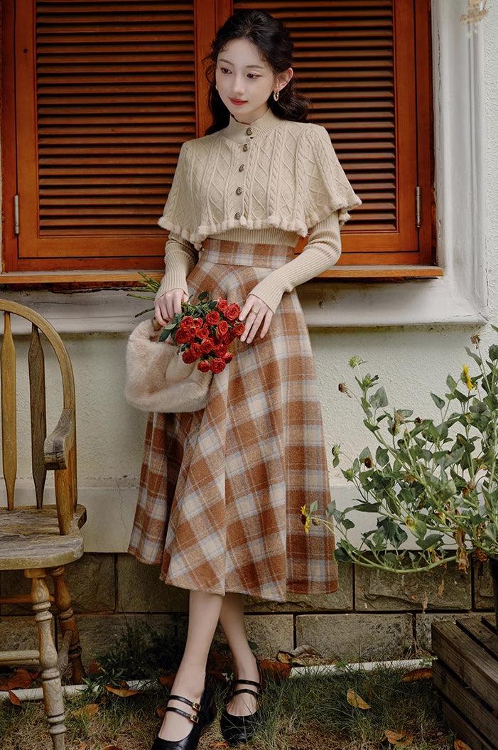 Set aus Pullover und Rock aus geröstetem Marshmallow