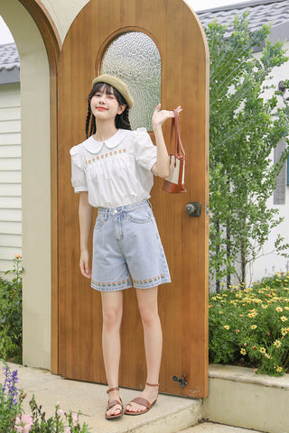 Daisy Chain Embroidered Shorts