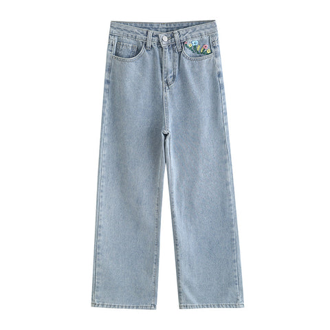 Jeans mit Peek-A-Boo-Stickerei 