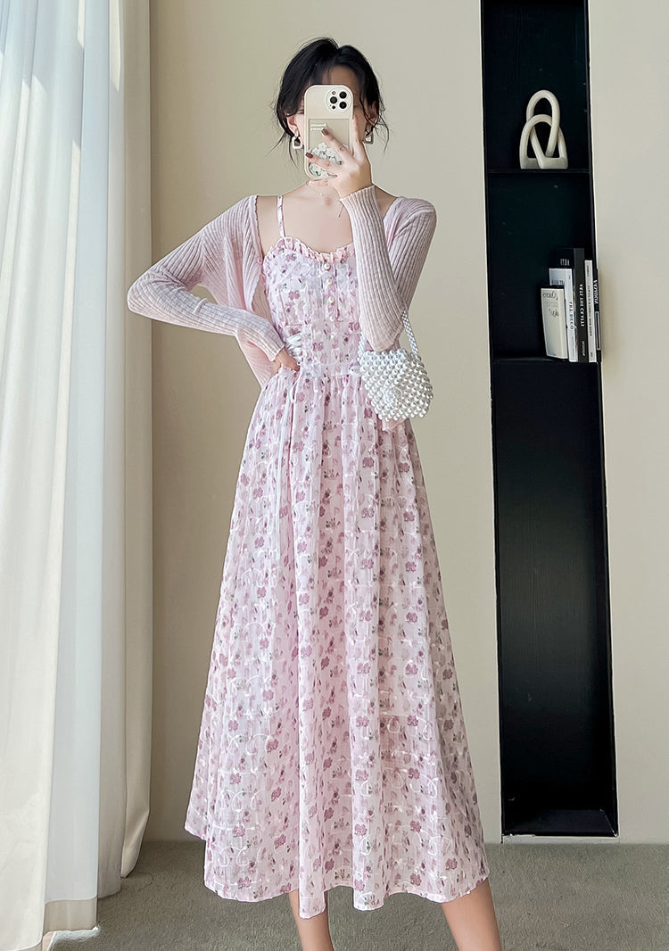 Vestido camisola con cordones y flores de mayo