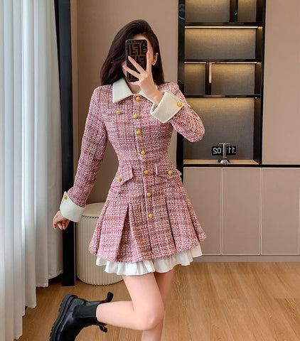 Vestido corto de tweed a cuadros coqueto