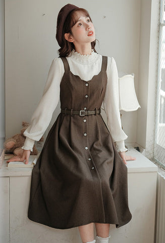 Camisole-Kleid mit Muschelsaum und Knopfleiste