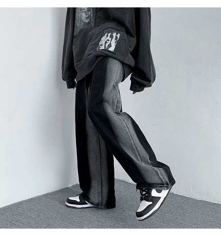 Baggy-Boyfriendjeans im Batik-Look