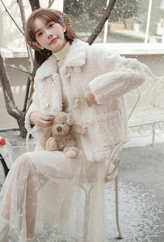 Abrigo de piel con botones Little Rose