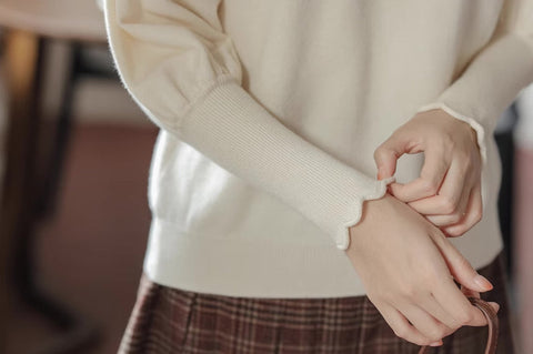 Scallop Trim Puff Sleeve Sweater
