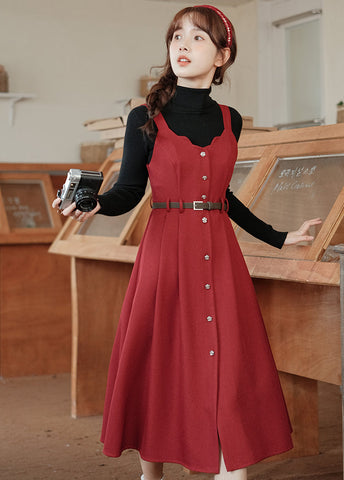 Camisole-Kleid mit Muschelsaum und Knopfleiste