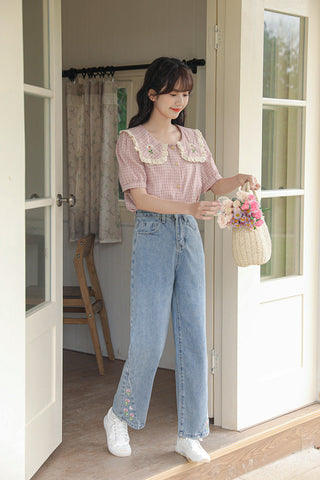 Blusa a cuadros con flores de cabaña