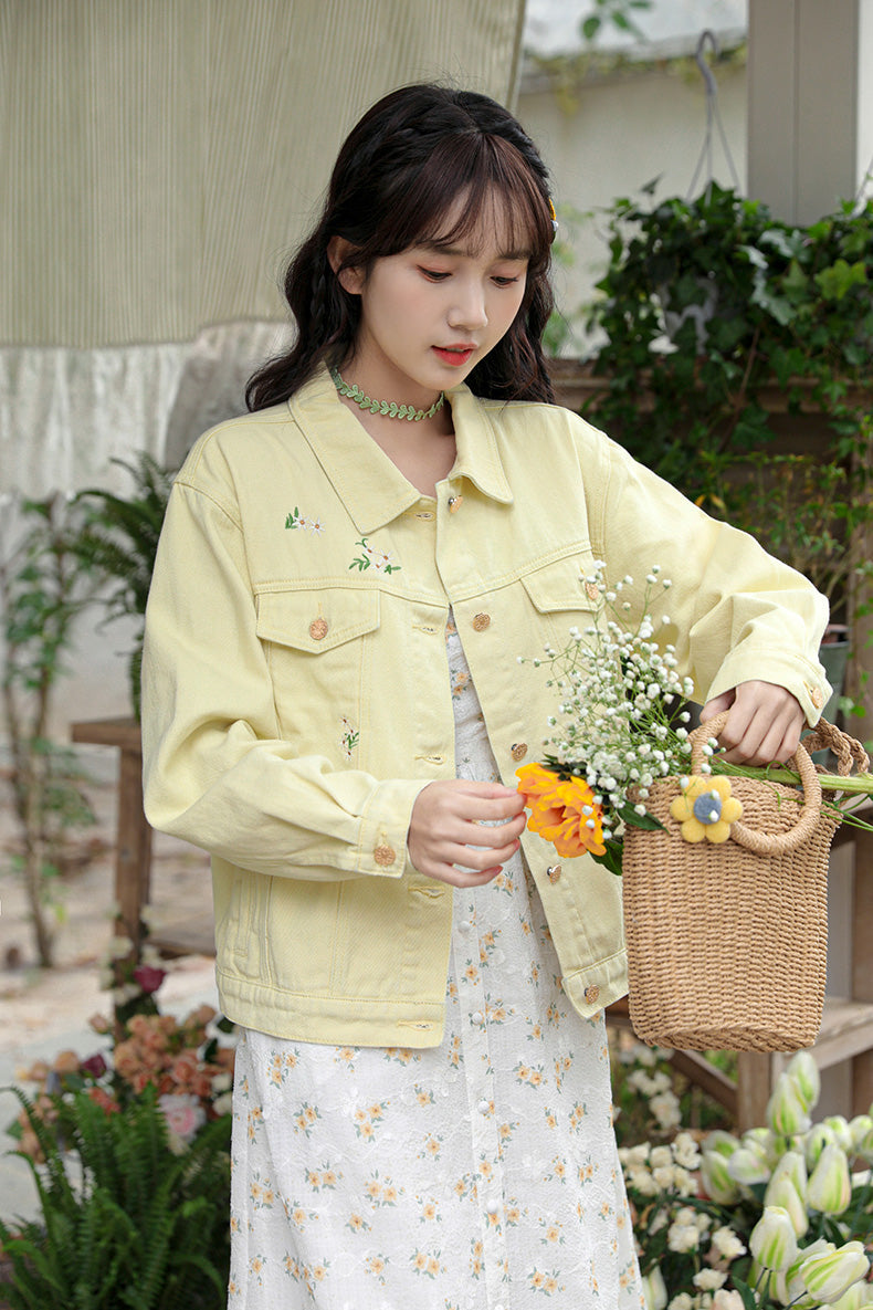 Daisy Garden Embroidered Denim Jacket