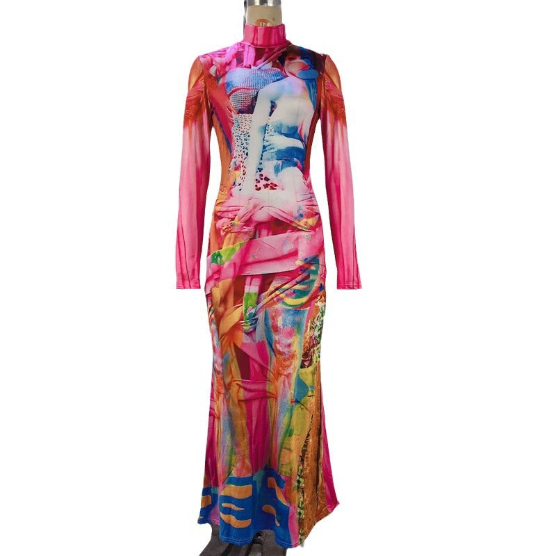 Figurbetontes Maxikleid mit Graffiti-Print