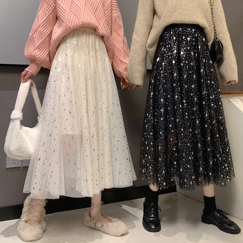 Tüllrock mit funkelnden Sternen