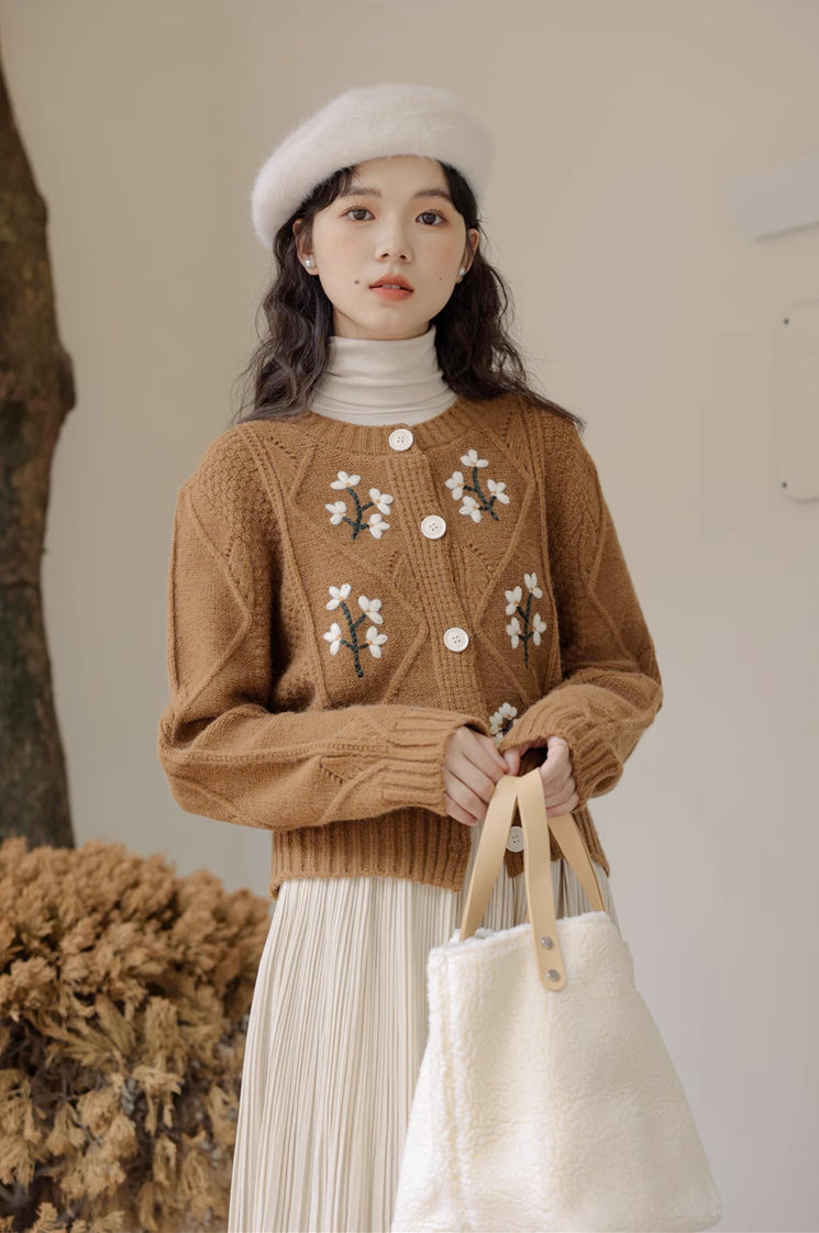 Ditsy Floral Embroidered Round Neck Cardigan