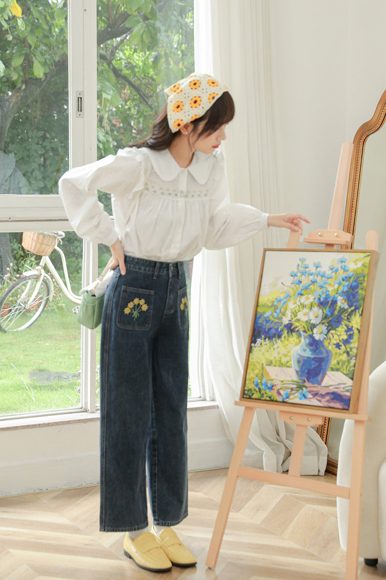 Embroidered Sunflower Pocket Jeans