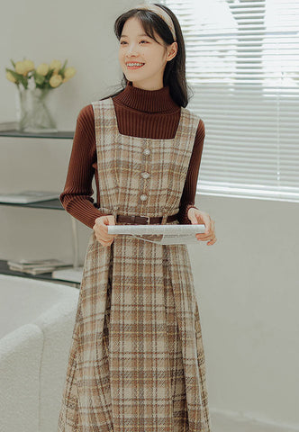 Vestido estilo pichi a cuadros color café con leche